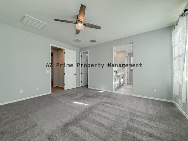 Building Photo - 19757 W Pinchot Dr