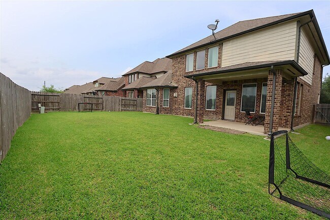 Building Photo - 5311 Lotus Canyon Ct