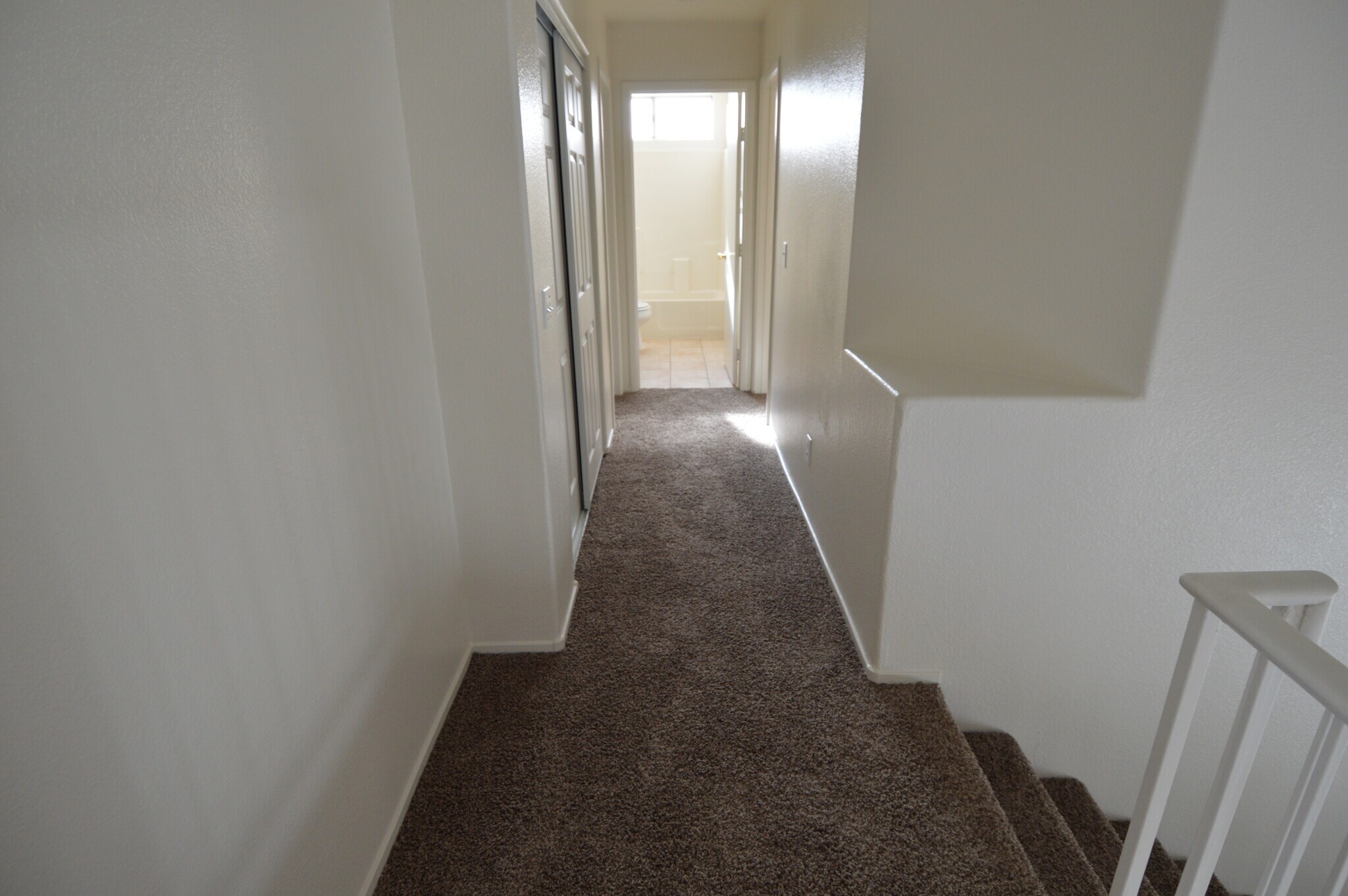 Building Photo - 3632 Sable Palm St