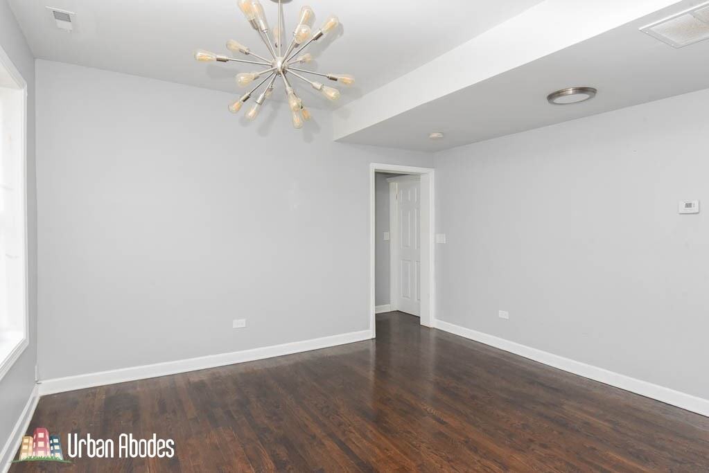 Building Photo - 3301 N Harding Ave