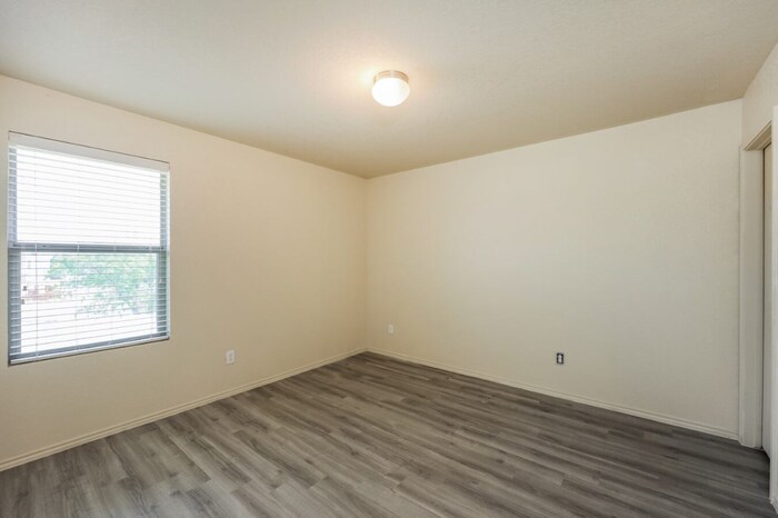 Building Photo - 1410 Durango Run