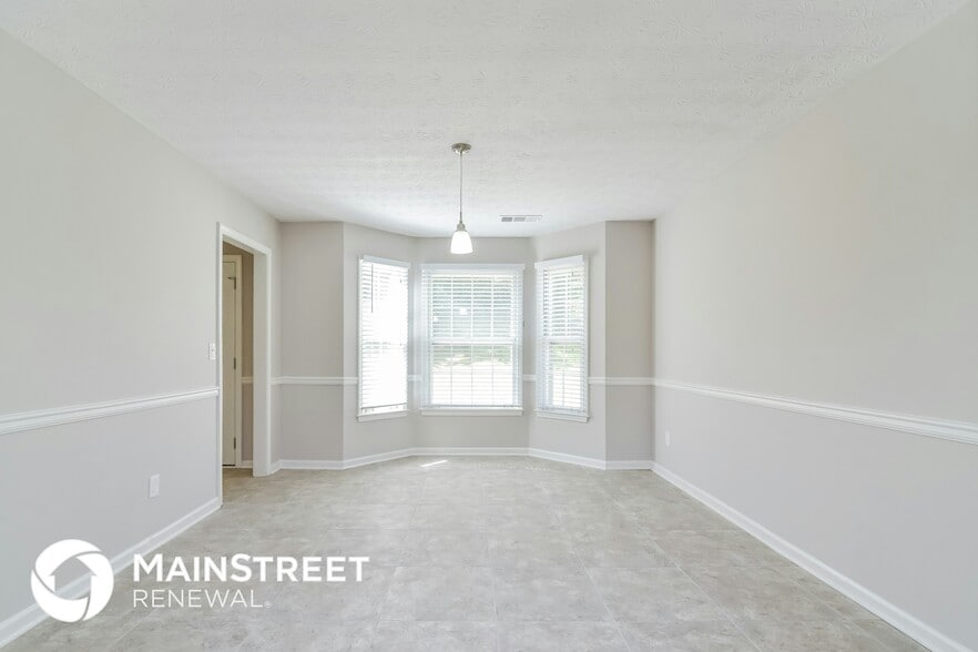 Building Photo - 2935 Emerson Lake Dr