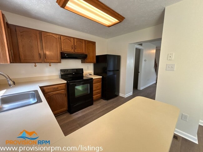 Building Photo - 615 Stone Wheel Ct E