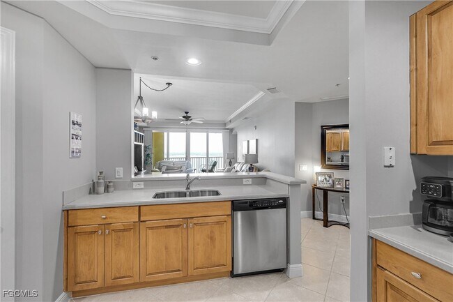 Building Photo - 2743 First St