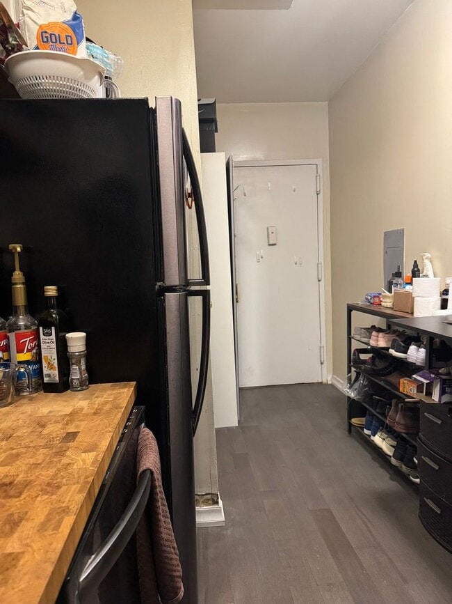 Building Photo - 80 St Nicholas Ave