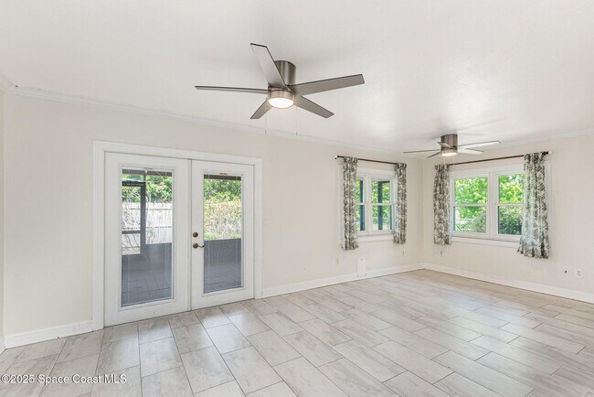 Building Photo - 1241 Riviera Dr NE