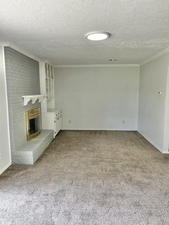 Building Photo - 424 N Webb Ave