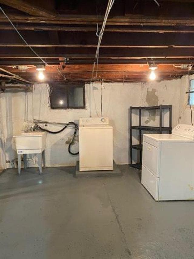 Building Photo - 630 Bucklin St