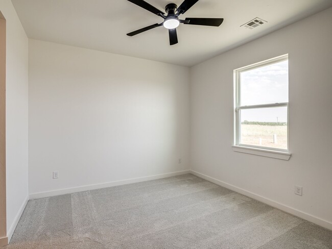 Building Photo - 9309 NW 145th Ct
