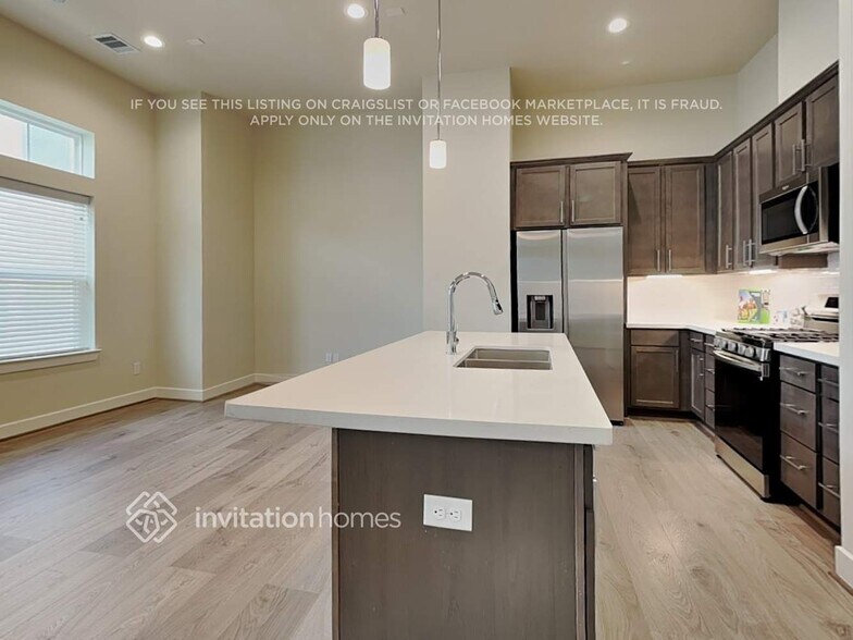 Building Photo - 6379 Paddington Bnd Dr