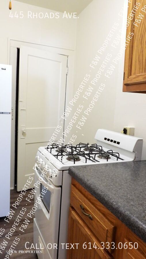 Building Photo - 445 Rhoads Ave