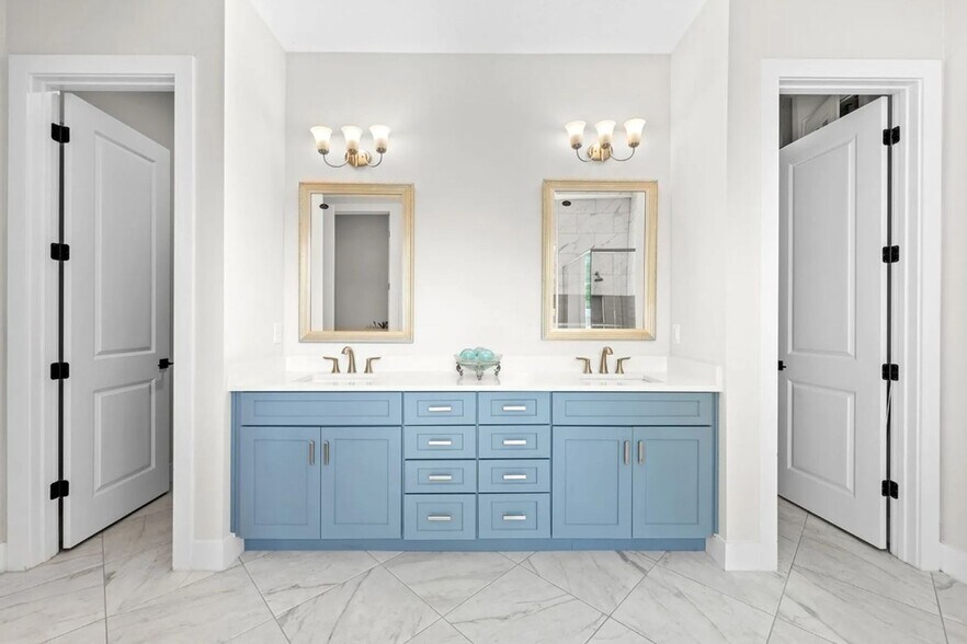 Building Photo - 7876 Roma Dune Dr