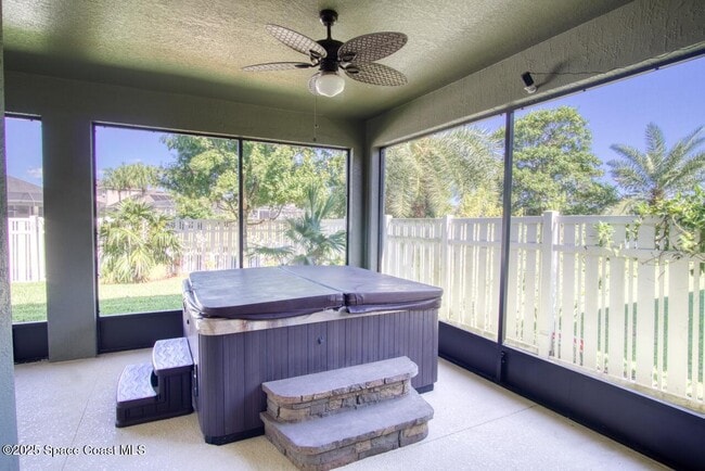 Building Photo - 8087 Quimby Ct