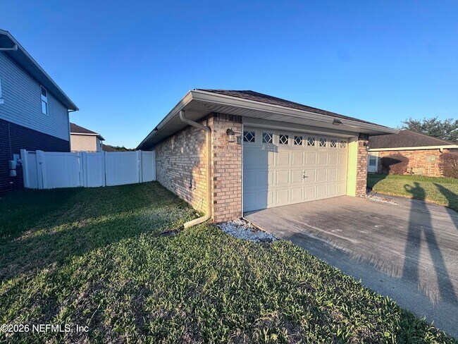 Building Photo - 7565 Westland Oaks Dr
