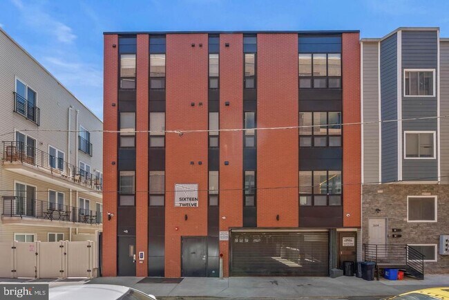 Building Photo - 1612 Cambridge St