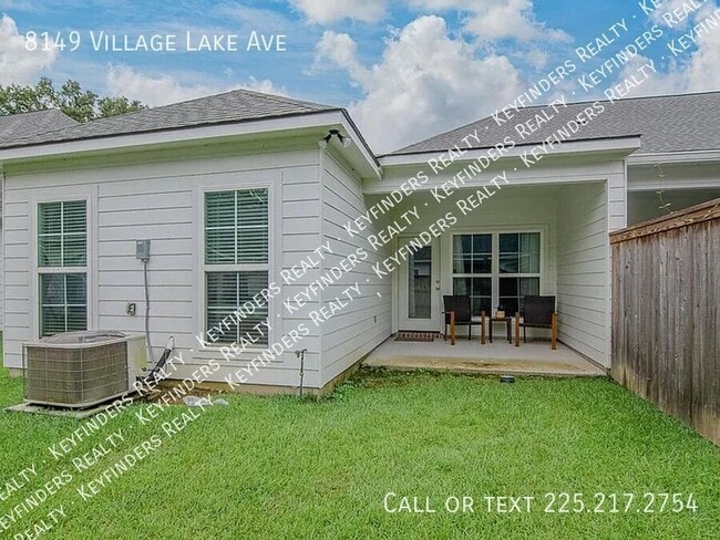 Building Photo - 8149 Village Lake Ave