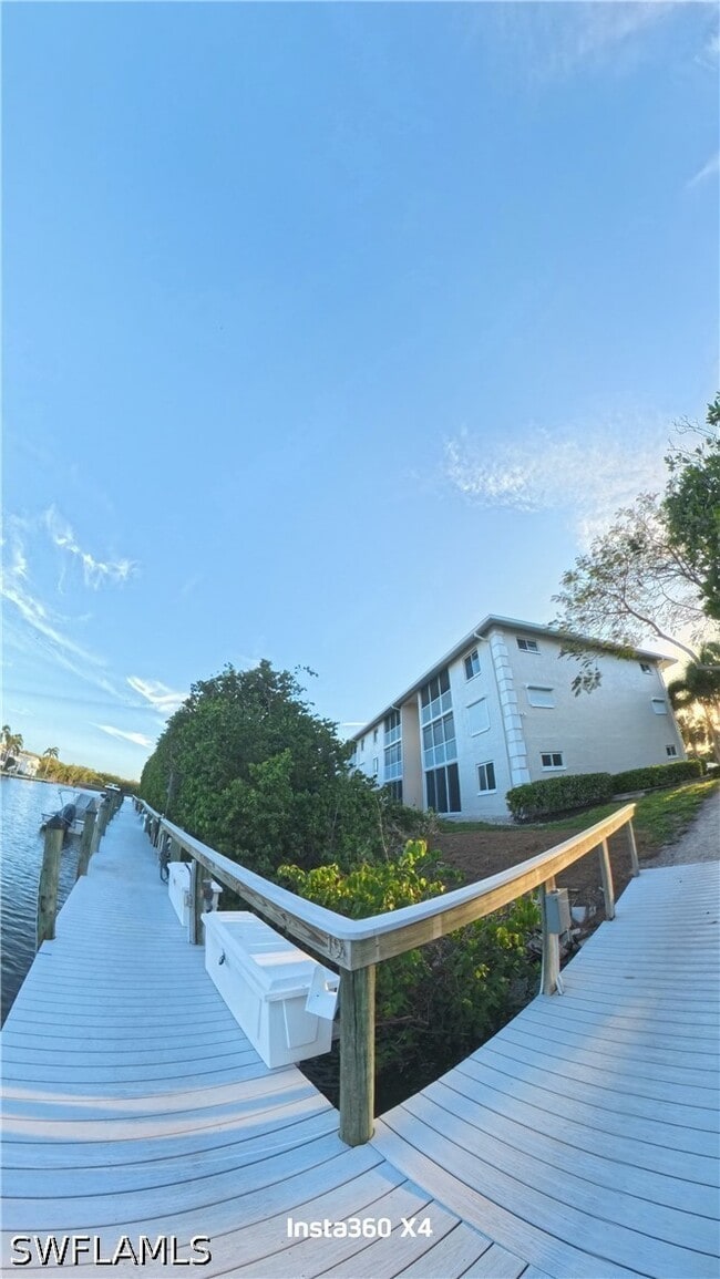 Building Photo - 3051 Sandpiper Bay Cir