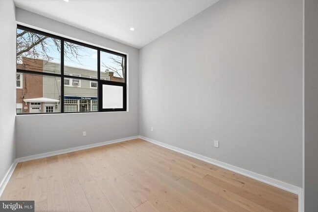 Building Photo - 36 N Narberth Ave