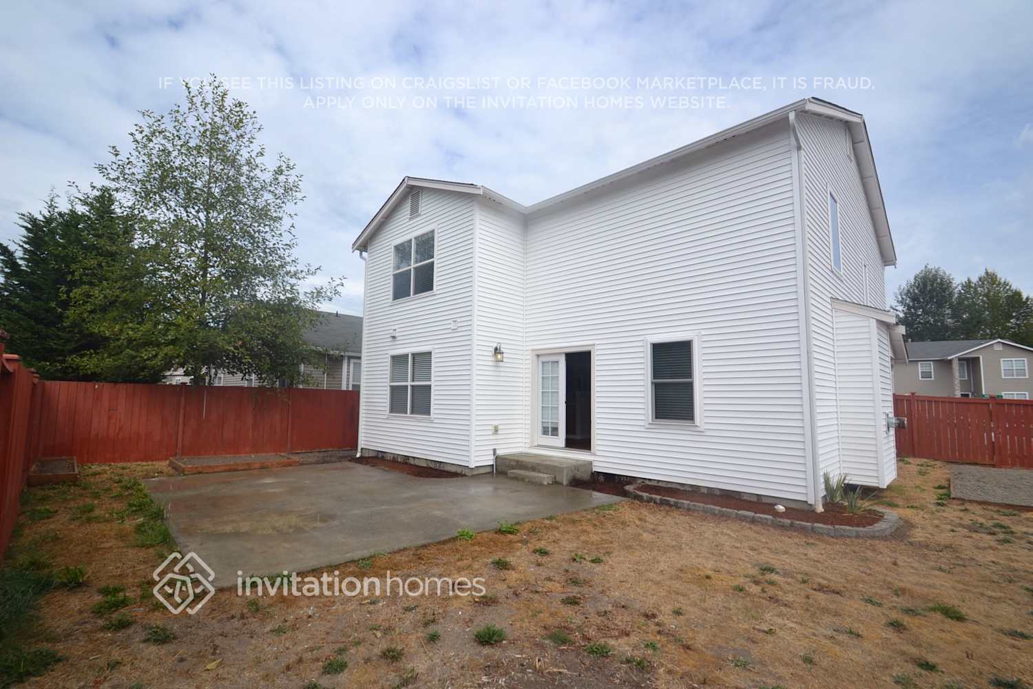 Building Photo - 15014 95th Ave E