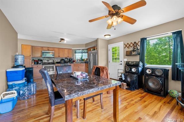 Building Photo - 448 Old Mountain Rd