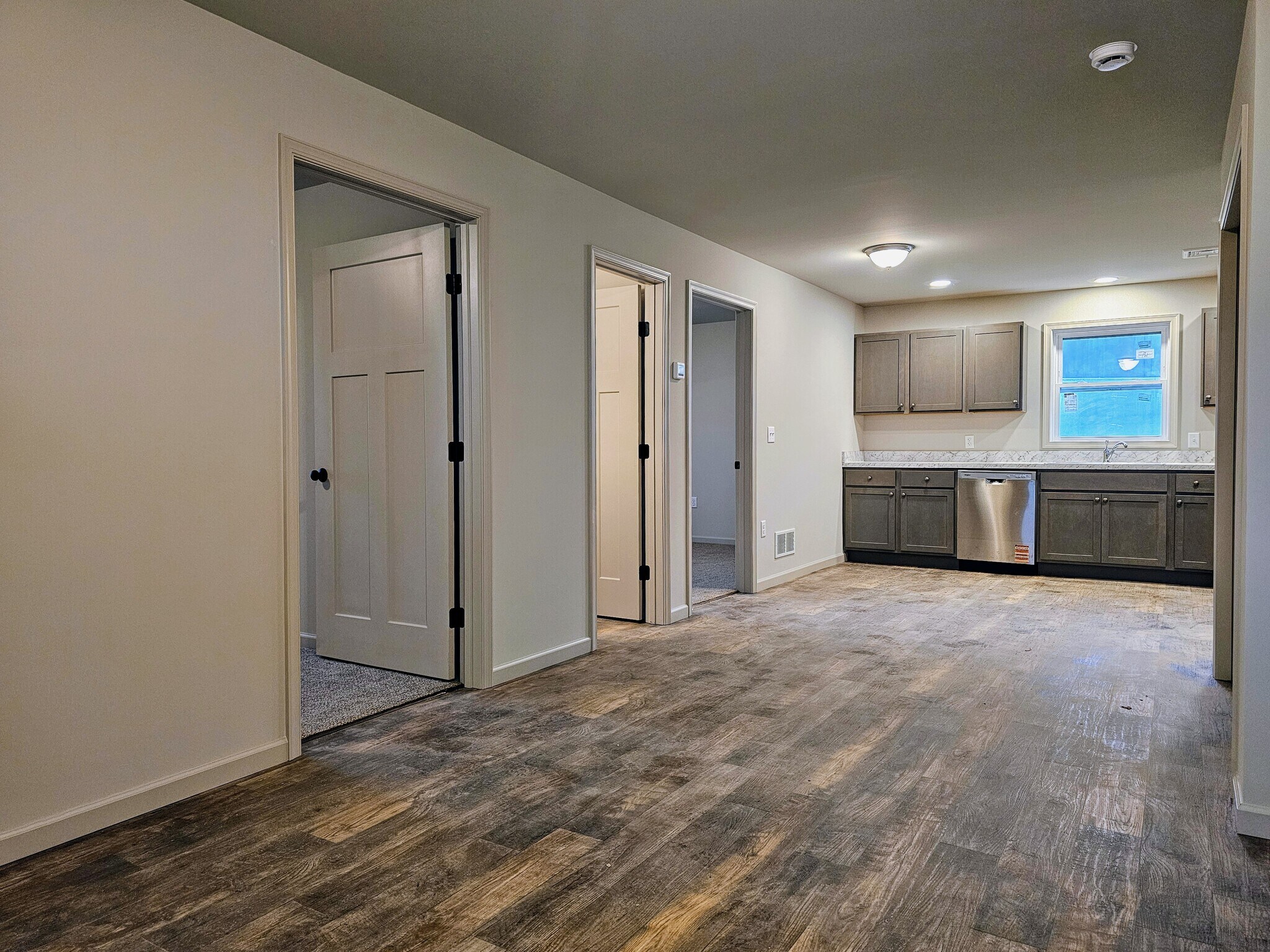 Building Photo - 2626 Creek Hill Rd