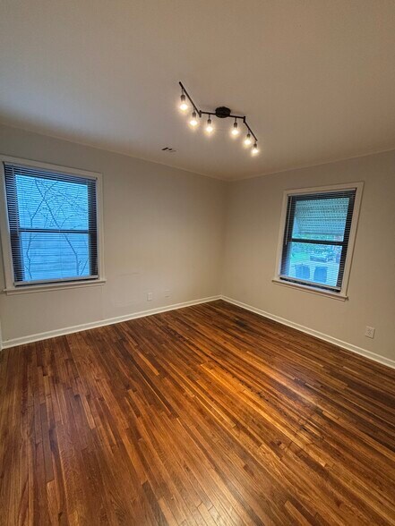 Building Photo - 2725 N Boulder Ave