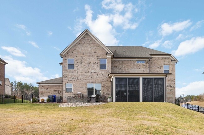 Building Photo - Beautiful Furnished Home in Olmstead