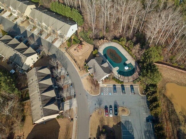 Building Photo - 1345 Winshire Cove