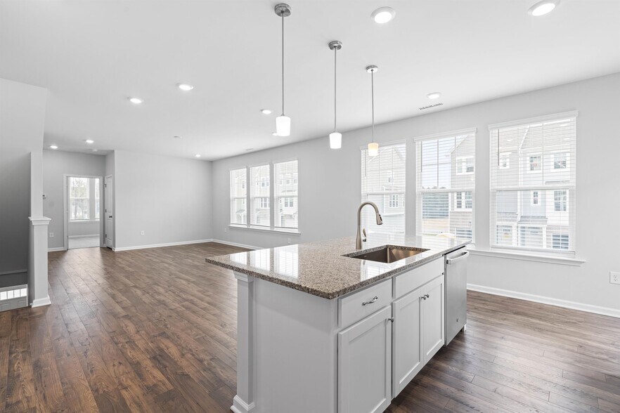 Building Photo - 3001 Worthy Wy