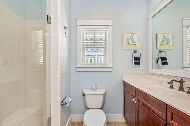 Building Photo - 87 Barracuda St