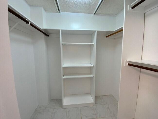 Building Photo - WINDWARD PASSAGE WITH OCEAN VIEWS