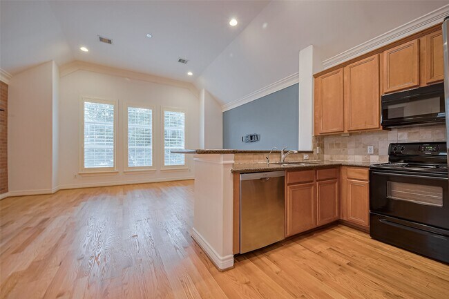 Building Photo - 2624 Starboard Point Dr