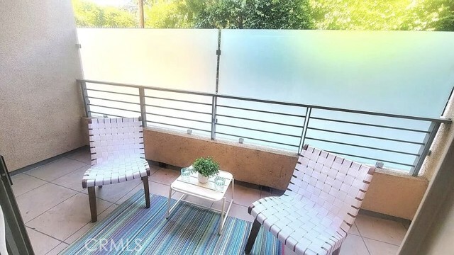 Building Photo - 1318 S Roxbury Dr