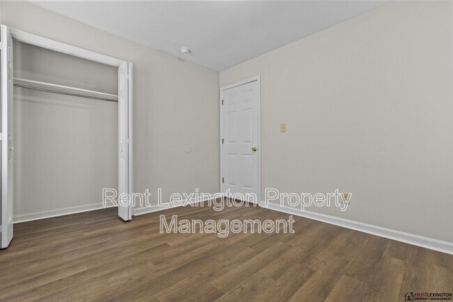 Building Photo - 1321 Leaning Tree Ln