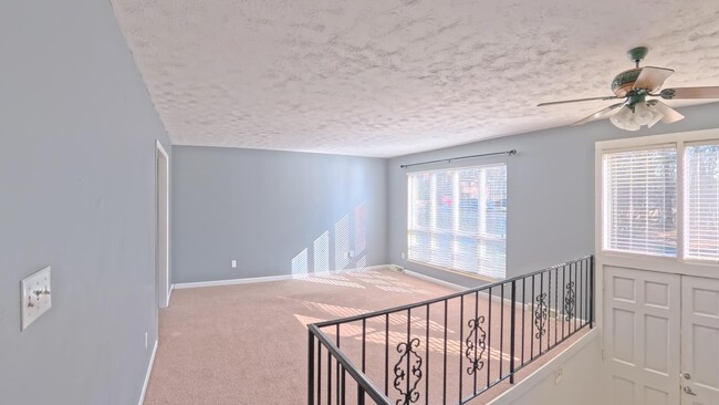 Building Photo - 3690 Nena Cir