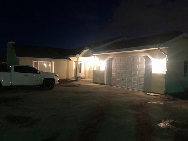 Building Photo - 12272 S 2700 W