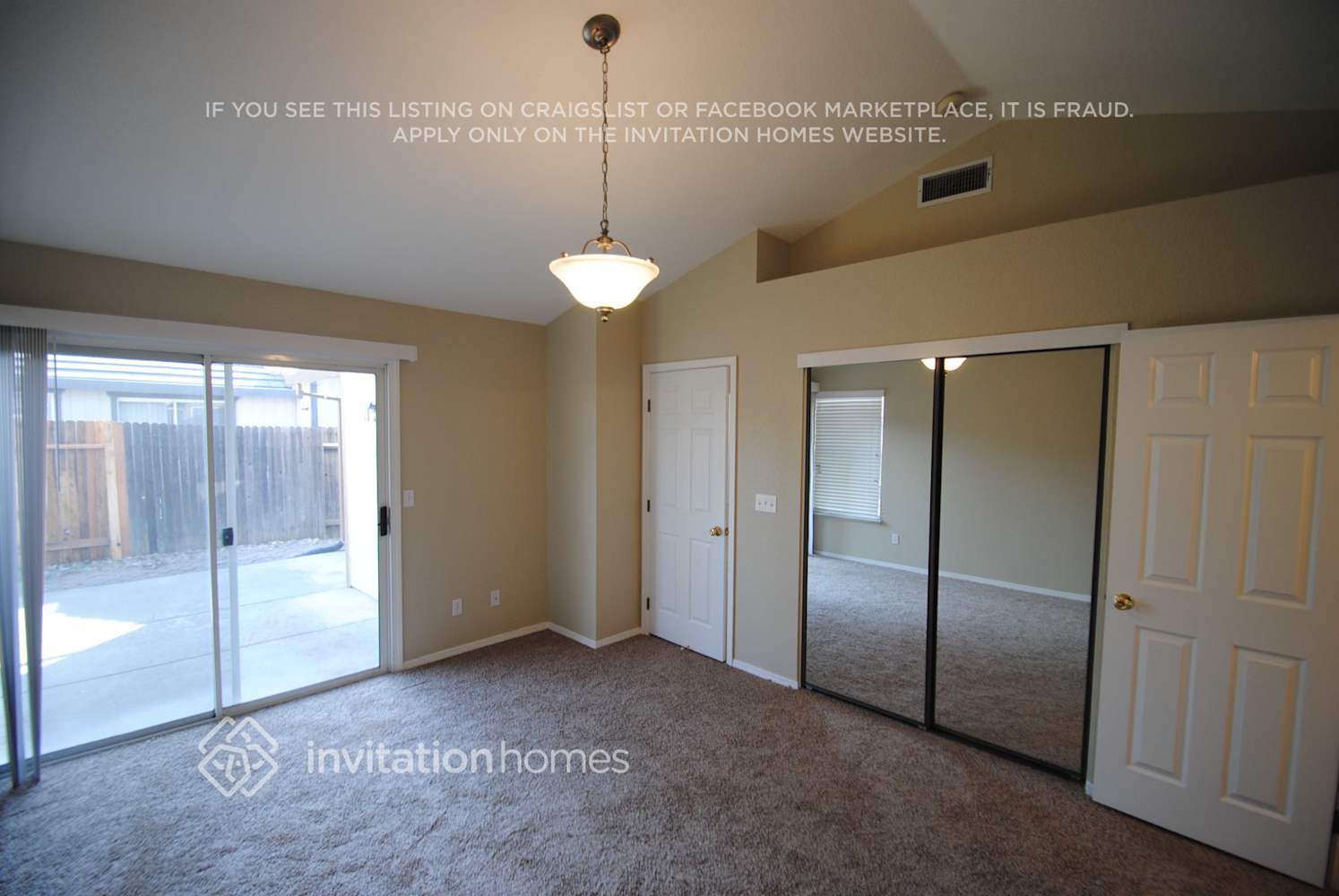 Building Photo - 4856 Clydebank Way