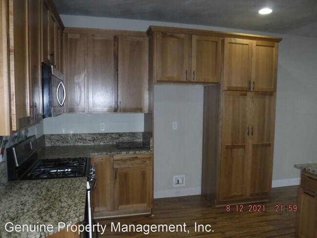 Building Photo - 3 br, 2 bath House - 800 N Rose Street