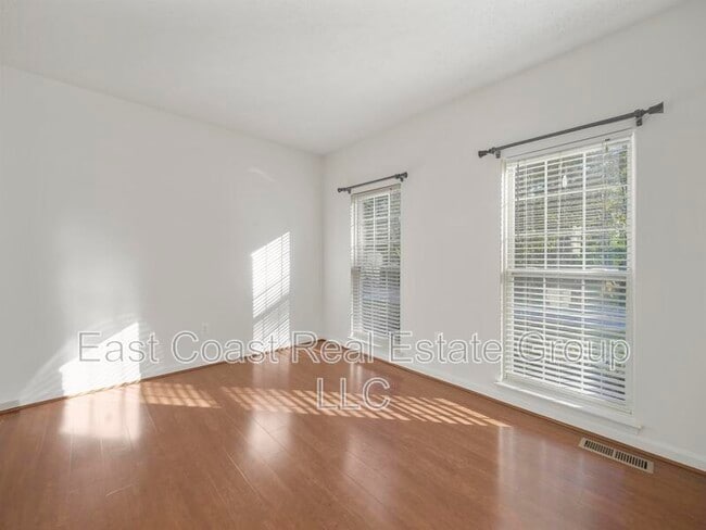 Building Photo - 4824 Old Holter Rd