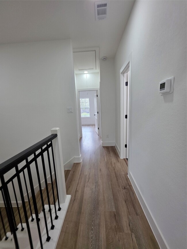 Building Photo - 1407 Odd Fellow St