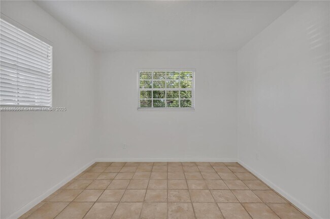 Building Photo - 8261 SW 165th Terrace