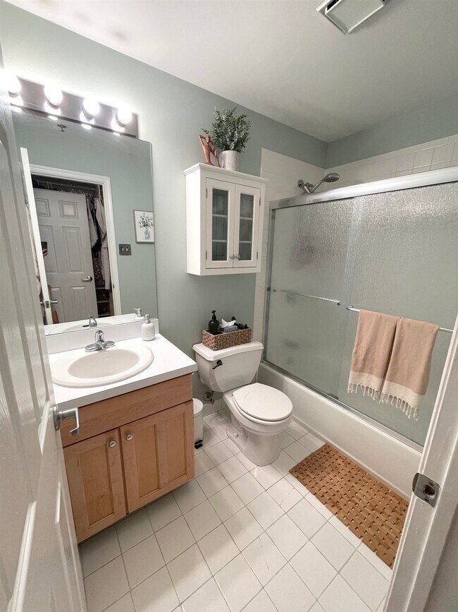 Building Photo - 81 Jefferson St