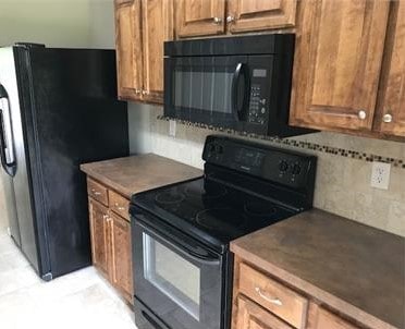 Building Photo - 602 W Gay St