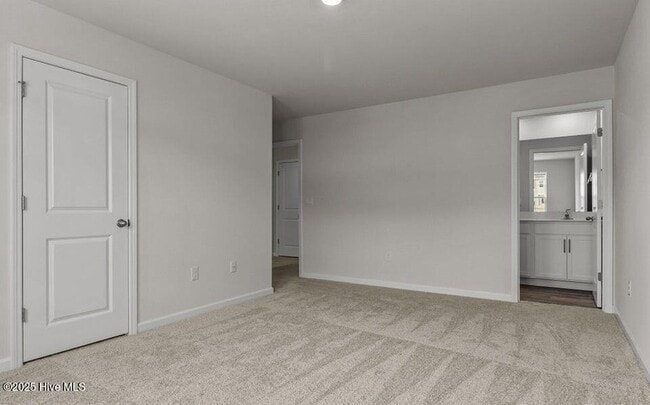 Building Photo - 2305 Gracie Ln
