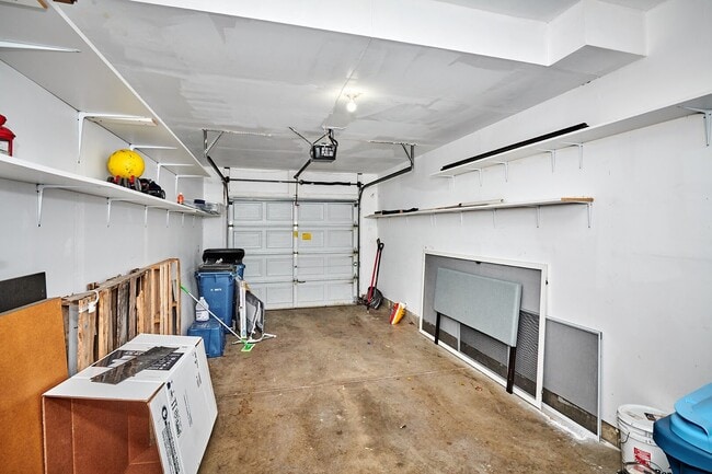 Building Photo - 173 Cripple Creek Ct