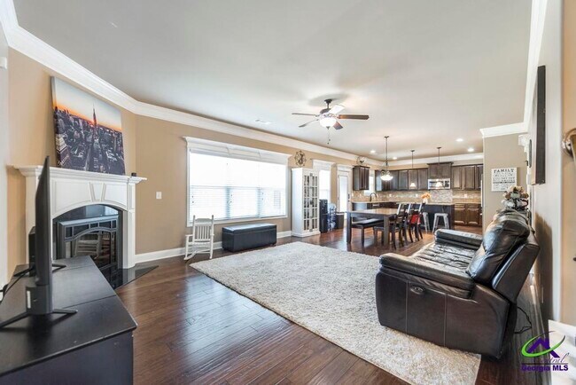 Building Photo - 105 Regency Ct