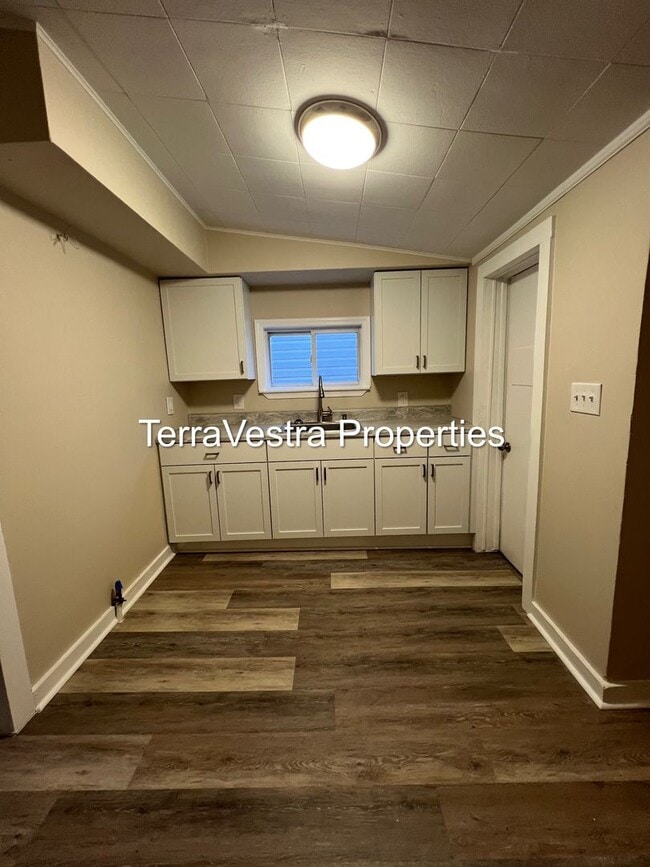 Building Photo - 2 Bed in Millville! Eligible for $500 Security Deposit.