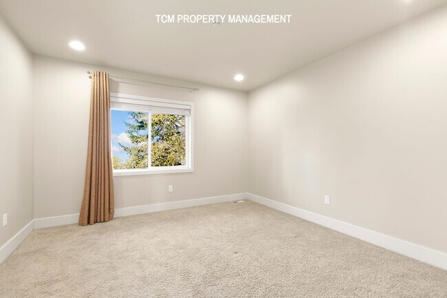 Building Photo - 8311 143rd Ct SE