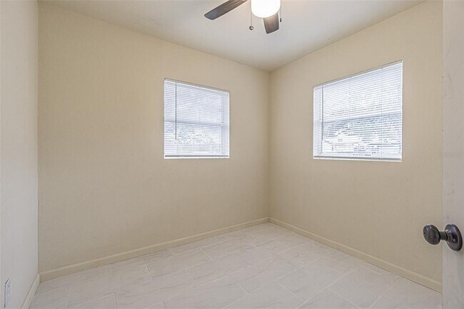 Building Photo - 14918 Pine Crest Rd