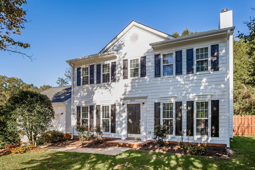 Building Photo - 1833 Middlebury Ct